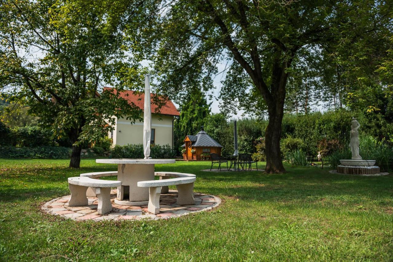 Ferienanlage Beatrix Stegersbach Exterior foto